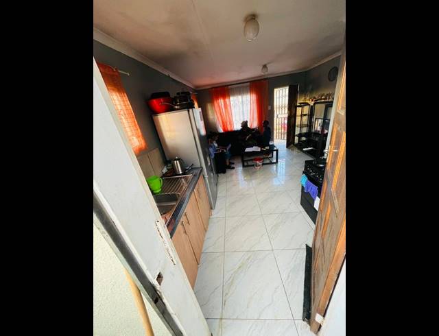 2 BEDROOM HOUSE FOR SALE IN WINDMILL PARK